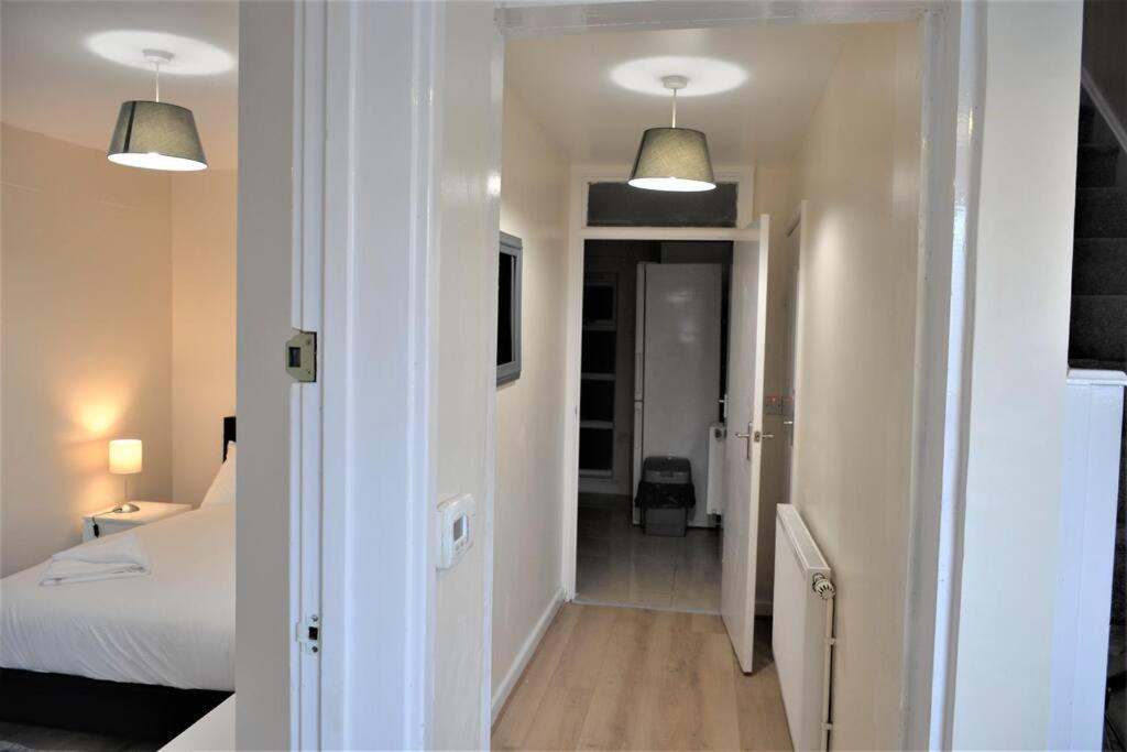 4 Bedroom House Hébergement de vacances Londres